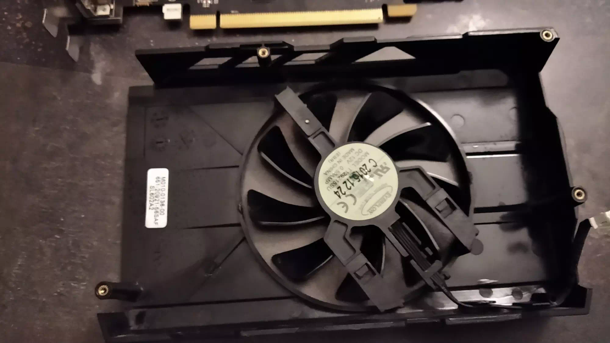 Vyčištění ventilátoru grafické karty
